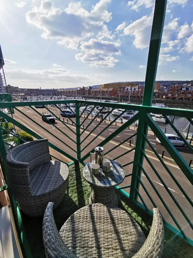 Apartment By The Beach Swansea Exterior foto